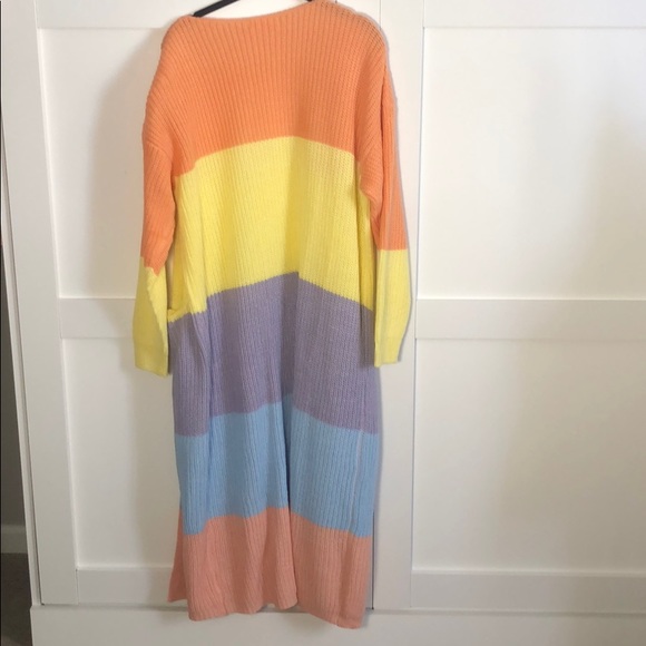 🌈 Color Block Rainbow Cardi - Picture 2 of 3